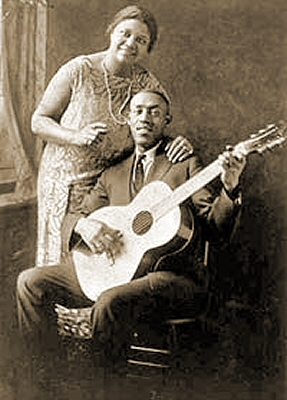 S Y L V E S T E R &nbsp; W E A V E R &nbsp; w i t h &nbsp; S a r a &nbsp; M a r t i n; source: http://www.wku.edu/kentuckyfolkweb/KYFolklife_Bogert.html