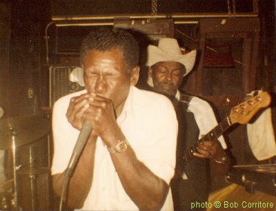 L I T T L E   W I L L I E   A N D E R S O N with 'Mad Dog' Lester Davenport at B.L.U.E.S.; source: http://bobcorritore.com/photos/chicago-blues-1970s-to-early-eighties-part-2-2/; photographer: Bob Corritore