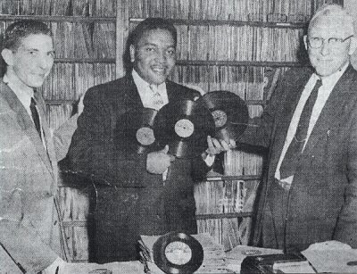 Ted Adams (of Ernie's Record Mart), Ted Jarrett & Ernie Young; source: Cashbox of December 10, 1955, reproduced in Block 108 (Winter 1998), p. 15; click to enlarge!