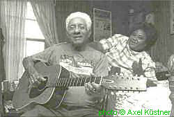 Eugene Powell with his wife Luis, Greenville, May 1982; source: ; photographer: Axel Küstner