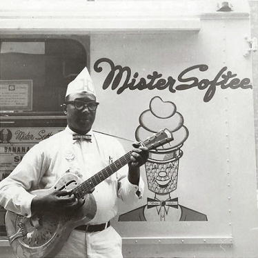 Doug Quattlebaum in front of his ice-cream van; photographer: Pete Welding