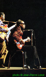  Jimmy Reed with Eddie Taylor; source: ; photographer: Jean-Pierre Leloir; click to enlarge!