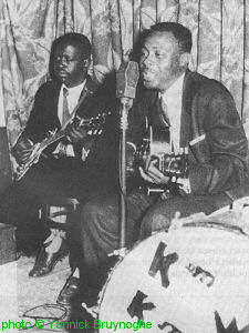 Mighty Joe Young & Jimmy Rogers at The Square Deal Club, 230 W. Division, Chicago, January 1958; source: Block - Tijdschrift voor Blues #101 (januari/februari/maart '97), p. 13; photographer: Yannick Bruynoghe; click to enlarge!