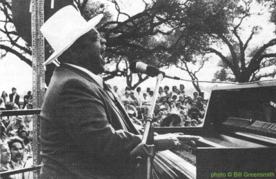 Roosevelt Sykes at the 5th Louisiana Jazz & Heritage Fair 1974, April 19-21, 1974 at the New Orleans Fairgrounds; source: Blues Unlimited 109 (August/September 1974), p. 17; photographer: Bill Greensmith; click to enlarge!