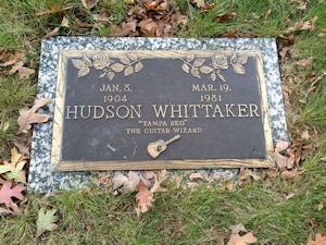 Tampa Red's headstone; source: https://de.findagrave.com/memorial/45302214/tampa-red; photographer: Arlo Leach