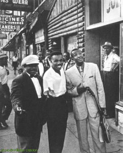 Eddie Kirkland, Aaron 'Little Sonny' Willis & Emmit Slay in front of Joe Von Battle's Record Shop on 12th Street, Detroit, 1960 (Joe Von Battle standing in the doorway!); source: Joachim E. Berendt & William Claxton: Jazz Life - Auf den Spuren des Jazz.- Offenburg (Burda Druck und Verlag GmbH) 1961, p. 190; photographer: William Claxton; click to enlarge!