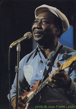 Muddy Waters at Montreux Jazz Festival, June 28, 1974; source: Gerard Herzhaft: Nouvelle Encyclopedie du Blues.- Paris (Jacques Grancher) 1984, photo pages without ## between pp. 96 & 97; photographer: Jean-Pierre Leloir