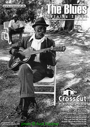 M O T T   W I L L I S (front), Charlie Taylor (back), Terry, Mississippi, September 1980; photographer: Axel Küstner